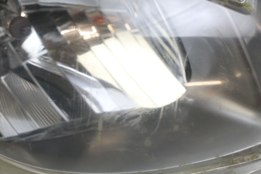 photo de PHARE AVANT YAMAHA YP MAJESTY 400 (2004 - 2008)