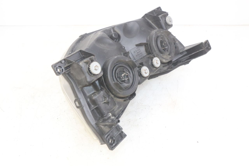 photo de PHARE AVANT YAMAHA YP MAJESTY 400 (2004 - 2008)