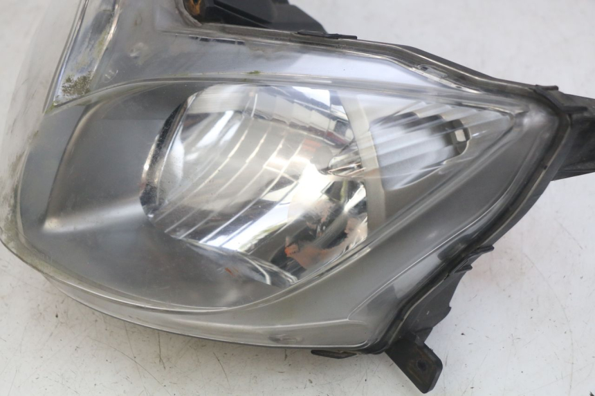 photo de PHARE AVANT YAMAHA YP MAJESTY 400 (2004 - 2008)