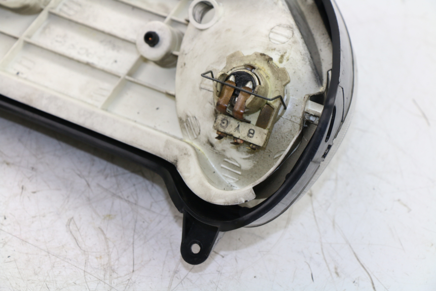 photo de PHARE AVANT YAMAHA YP MAJESTY 125 (2002 - 2006)