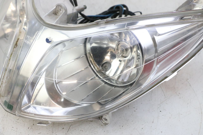 photo de PHARE AVANT YAMAHA YP MAJESTY 125 (2007 - 2010)