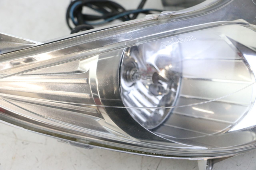 photo de PHARE AVANT YAMAHA YP MAJESTY 125 (2007 - 2010)