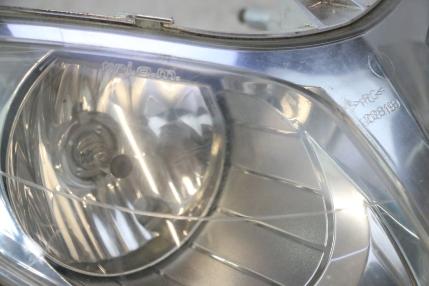 photo de PHARE AVANT YAMAHA YP MAJESTY 125 (2007 - 2010) - Détails caractéristiques