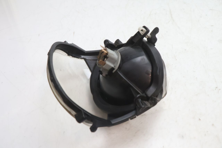 photo de PHARE AVANT PIAGGIO ZIP 2T 50 (2009 - 2019) - Gros plan technique