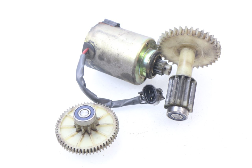 photo de PIGNON SUZUKI BURGMAN 650 (2002 - 2004)