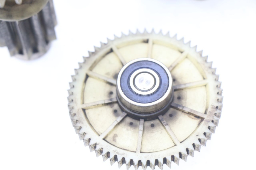 photo de PIGNON SUZUKI BURGMAN 650 (2002 - 2004)