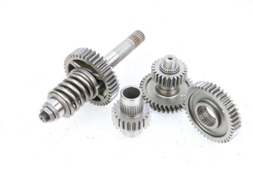 photo de PIGNON TRANSMISSION SUZUKI BURGMAN EXECUTIVE ABS 650 (2006 - 2012) - Points de fixation