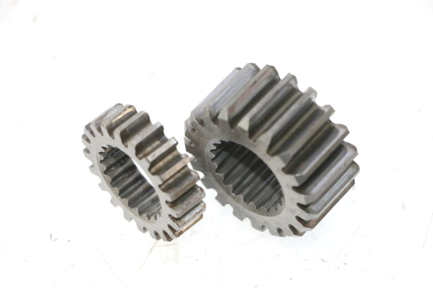photo de PIGNON TRANSMISSION HONDA CB TWO FIFTY 250 (1991 - 2002) - Détail de la pièce