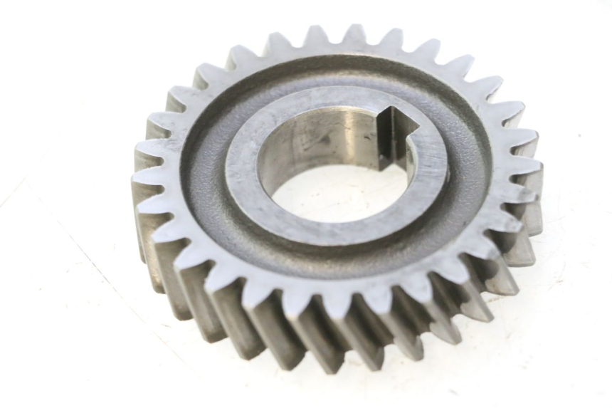 photo de PIGNON TRANSMISSION SUZUKI DR S 600 (1985 - 1989) - Détail de la pièce