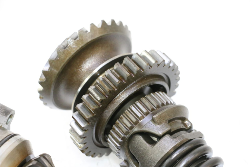 photo de PIGNON TRANSMISSION YAMAHA FJR 1300 (2001 - 2005) - Vue d’ensemble
