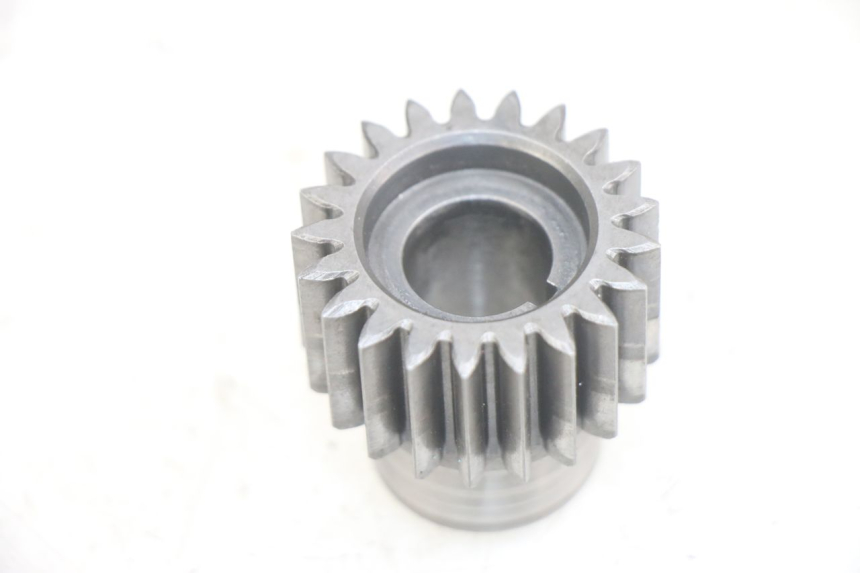 photo de PIGNON TRANSMISSION GILERA RK 50 (1996 - 1999)