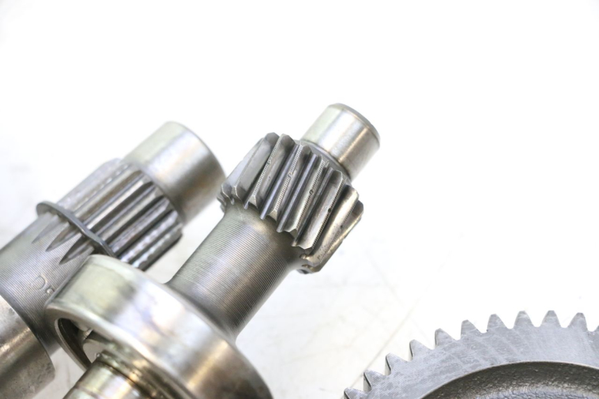photo de PIGNON TRANSMISSION PEUGEOT KISBEE 4T 50 (2018 - 2022) - Gros plan technique