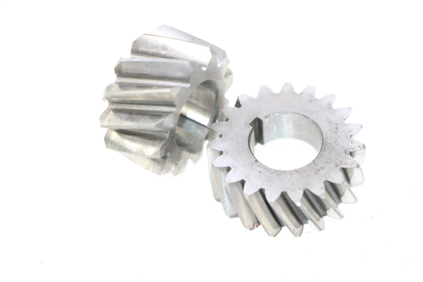 photo de PIGNON TRANSMISSION SUZUKI SMX SUPERMOTARD 50 (1996 - 2001) - Vue principale