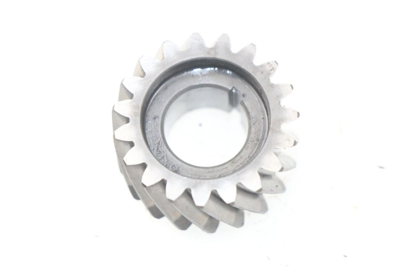 photo de PIGNON TRANSMISSION SUZUKI JR 80 (2001 - 2006)
