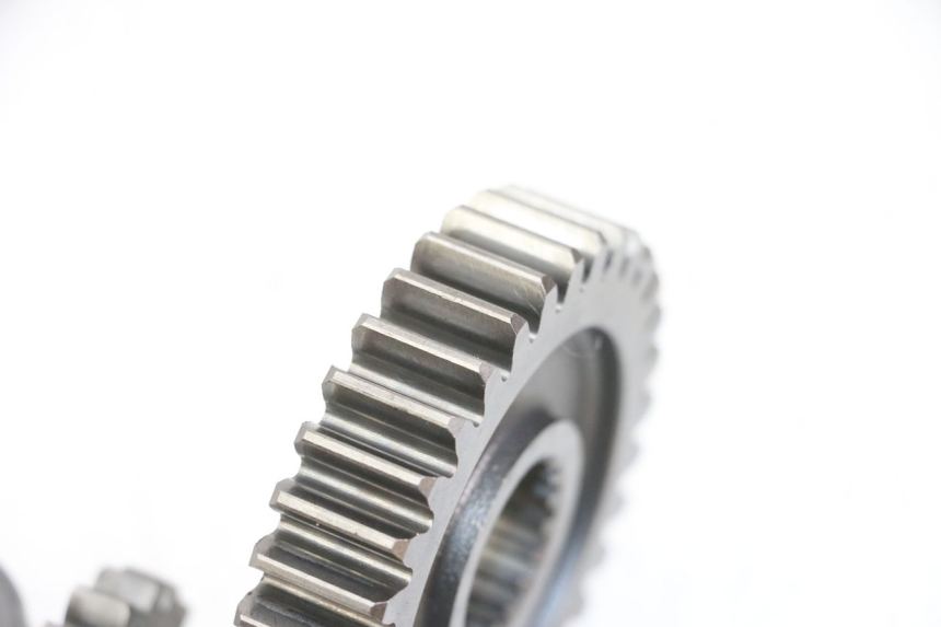 photo de PIGNON TRANSMISSION SUZUKI SV S 650 (1999 - 2002)