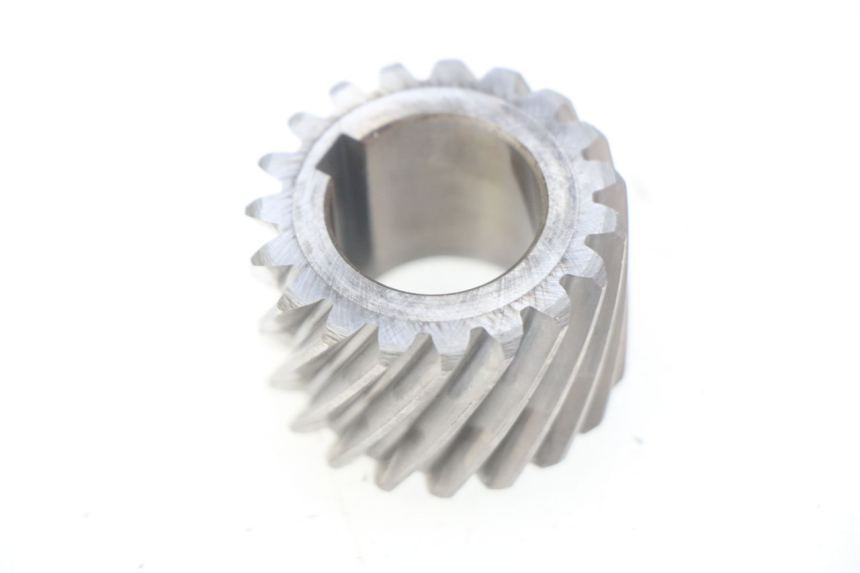 photo de PIGNON TRANSMISSION YAMAHA YZ 80 (1982 - 1983)