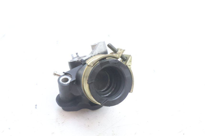 photo de PIPE D'ADMISSION KYMCO AGILITY 16+ 4T 50 (2018 - 2023) - Vue d’ensemble