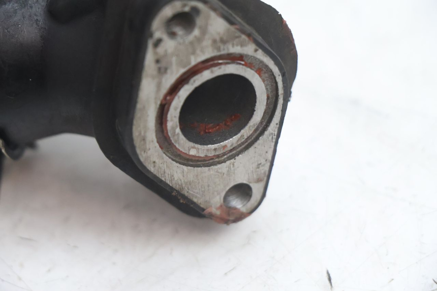 photo de PIPE D'ADMISSION KYMCO AGILITY 4T 50 (2018 - 2022) - Vue d’ensemble