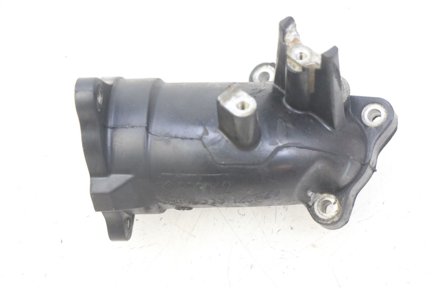 photo de PIPE D'ADMISSION APRILIA ATLANTIC 500 (2002 - 2003)