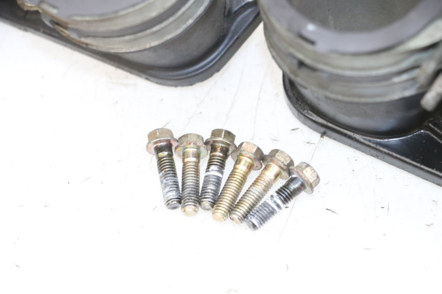 photo de PIPE ADMISSION MV AGUSTA BRUTALE R WALLY 910 (2008 - 2008) - Vue d’ensemble