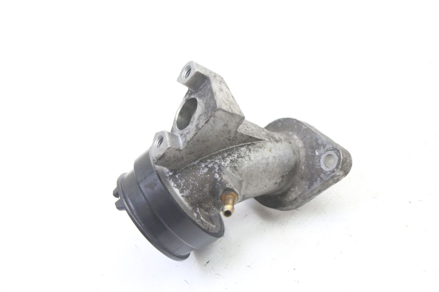 photo de PIPE D'ADMISSION SUZUKI BURGMAN 125 (2007 - 2014)