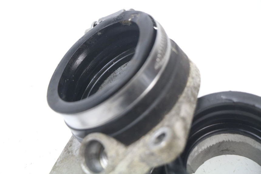 photo de PIPE ADMISSION BMW C SPORT 650 (2015 - 2021)