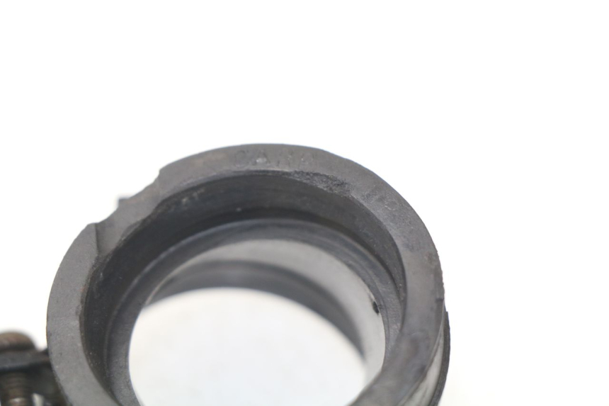 photo de PIPE D'ADMISSION HONDA CBF 500 (2004 - 2007)
