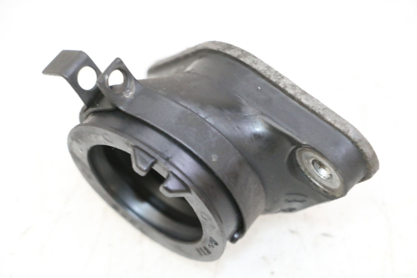 photo de PIPE ADMISSION HONDA CBF 125 (2009 - 2015)