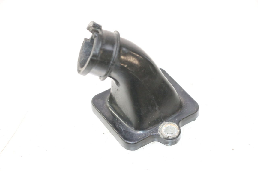 photo de PIPE ADMISSION PEUGEOT CITYSTAR 2T 50 (2018 - 2021) - Gros plan technique