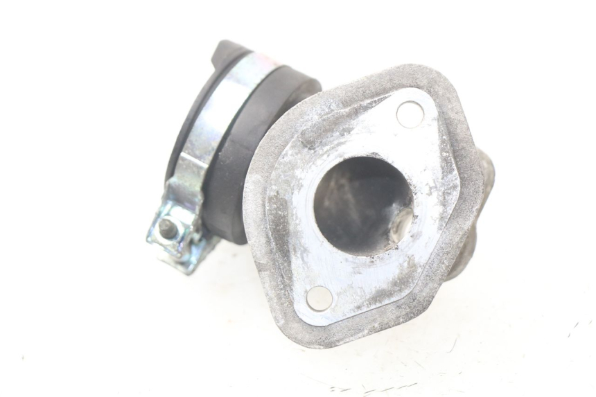 photo de PIPE D'ADMISSION YAMAHA CYGNUS X INJECTION 125 (2007 - 2013)