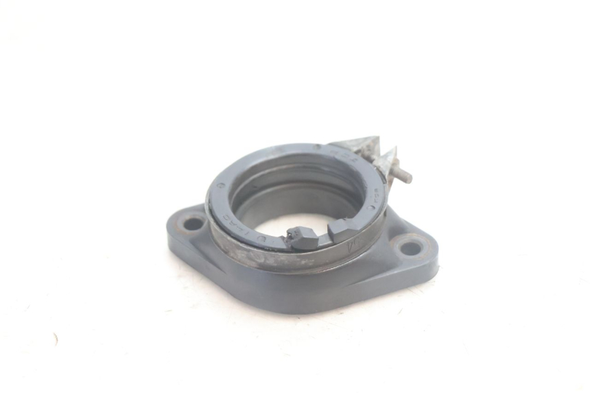 photo de PIPE ADMISSION SUZUKI DR S 600 (1985 - 1989) - Détail de la pièce