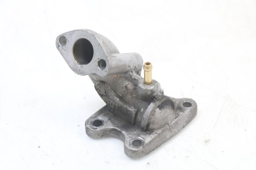 photo de PIPE ADMISSION PEUGEOT ELYSTAR 50 (2002 - 2014)