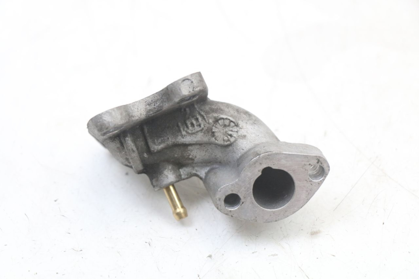 photo de PIPE ADMISSION PEUGEOT ELYSTAR 50 (2002 - 2014)