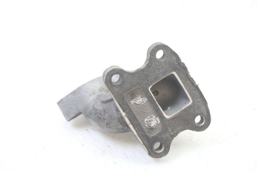 photo de PIPE ADMISSION PEUGEOT ELYSTAR 50 (2002 - 2014)