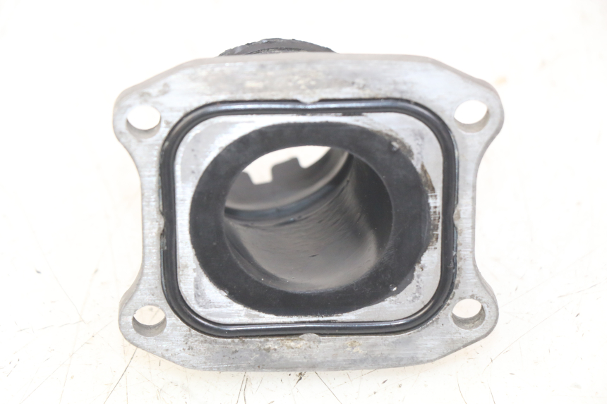photo de PIPE D'ADMISSION HONDA CR 80 (2001 - 2003)