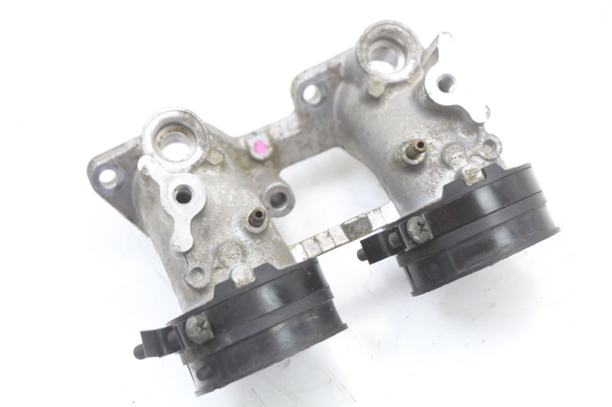 photo de PIPE ADMISSION HONDA FJS SILVER WING SILVERWING 400 (2005 - 2008)