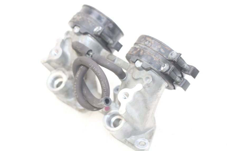 photo de PIPE ADMISSION HONDA FJS SILVERWING SILVER WING 400 (2009 - 2016)