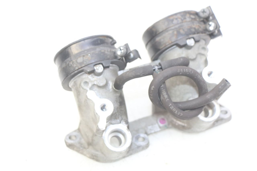 photo de PIPE ADMISSION HONDA FJS SILVERWING SILVER WING 400 (2009 - 2016)