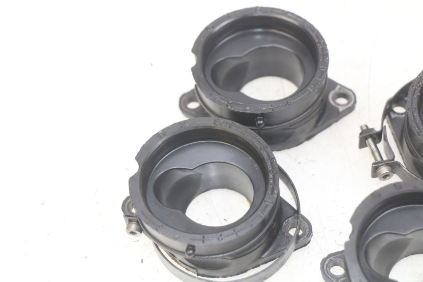 photo de PIPE D'ADMISSION KAWASAKI Z 750 (2007 - 2013)