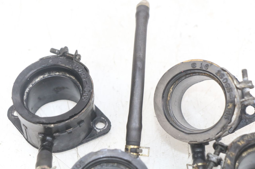 photo de PIPE D'ADMISSION KAWASAKI ZX-6R ZX6R 600 (1995 - 1997)