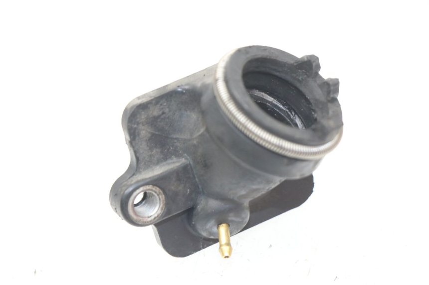 photo de PIPE ADMISSION PEUGEOT KISBEE 2T 50 (2018 - 2022)