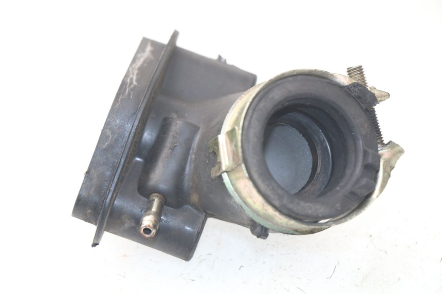 photo de PIPE D'ADMISSION PEUGEOT KISBEE 4T 50 (2010 - 2017)