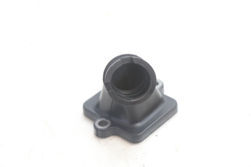 photo de PIPE ADMISSION PEUGEOT LUDIX ONE 14P 50 (2004 - 2013) - Zoom état d’usage