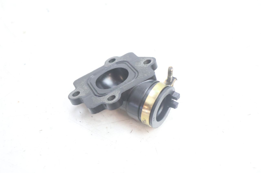 photo de PIPE ADMISSION MBK MACH G AC 50 (2002 - 2014) - Autre angle de vue