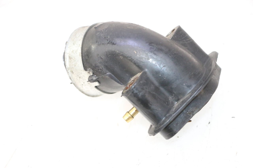 photo de PIPE ADMISSION JM MOTORS OLDIES 4T 50 (2010 - 2020) - Gros plan technique