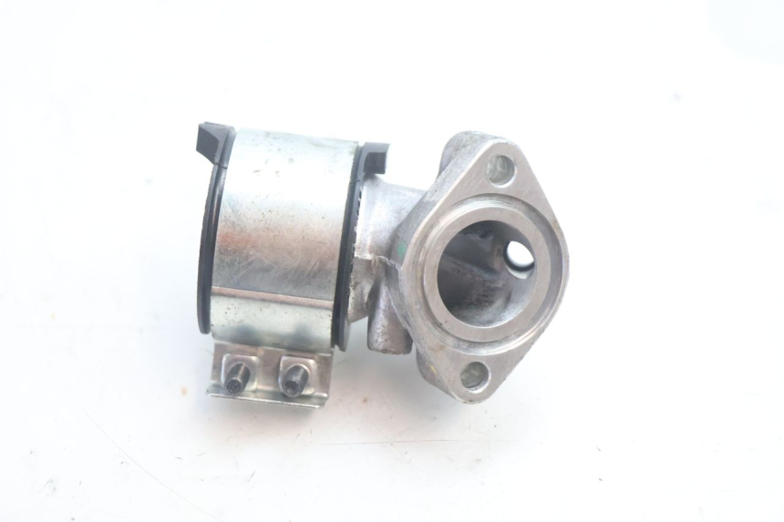 photo de PIPE D'ADMISSION HONDA PCX (JF28) 125 (2009 - 2011) - Autre angle de vue