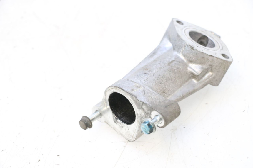 photo de PIPE ADMISSION HONDA PCX (JF57/JF64) 125 (2014 - 2018) - Zoom état d’usage