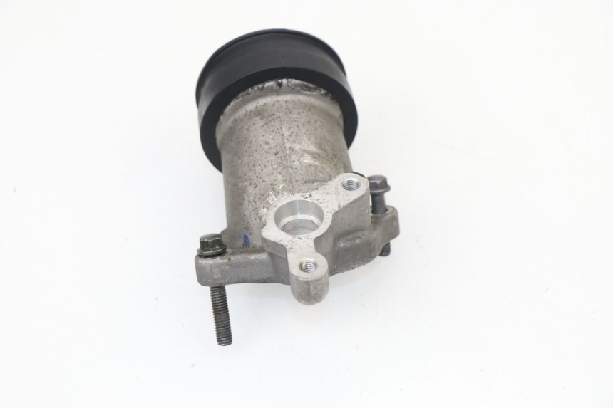 photo de PIPE ADMISSION PEUGEOT METROPOLIS 400 (2011 - 2016)