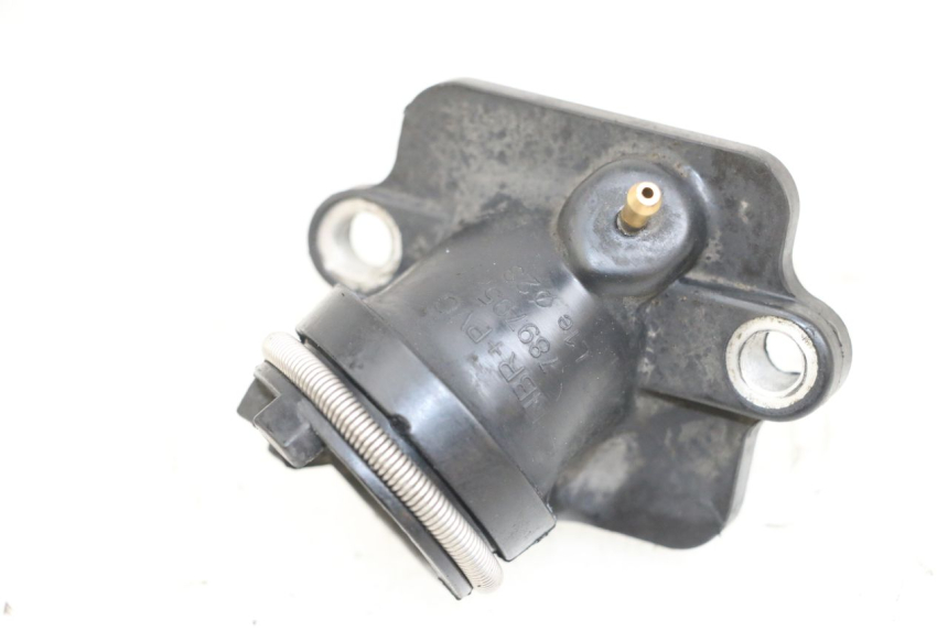 photo de PIPE ADMISSION PEUGEOT STREETZONE I 2T 50 (2018 - 2020)