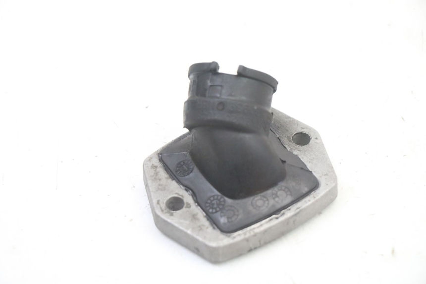 photo de PIPE D'ADMISSION PIAGGIO FLY 2T 50 (2004 - 2017)